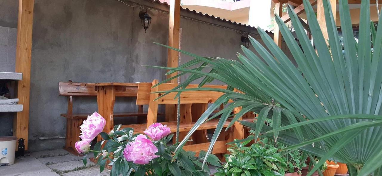 Family House Primorsko Apartamento Exterior foto
